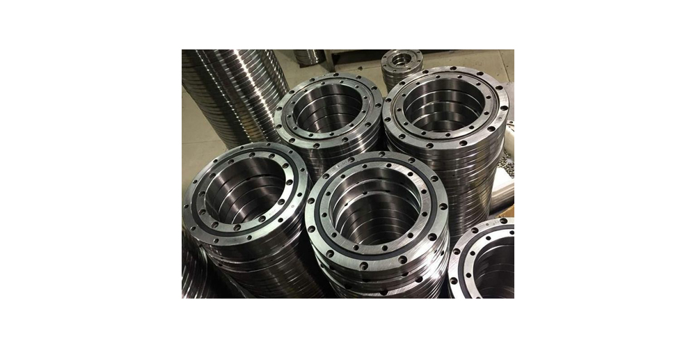 What makes a cylindrical roller bearing efficient?