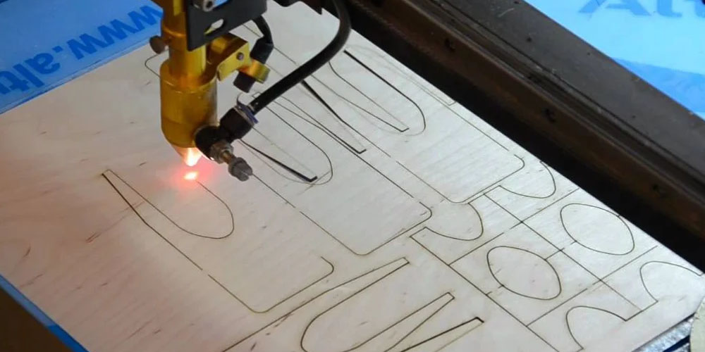 Top Considerations When Looking To Buy A Laser Cutter